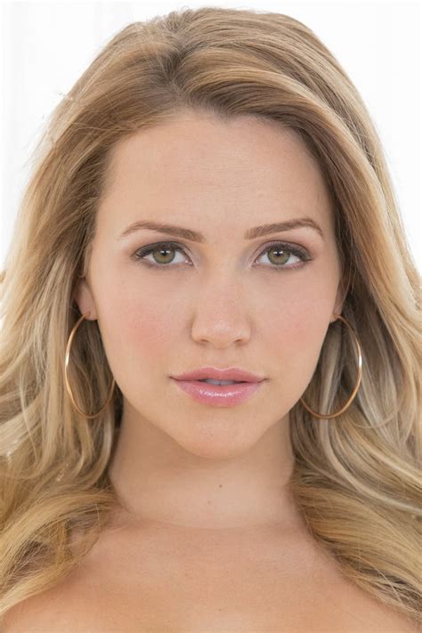 pornstar mia|Mia Malkova